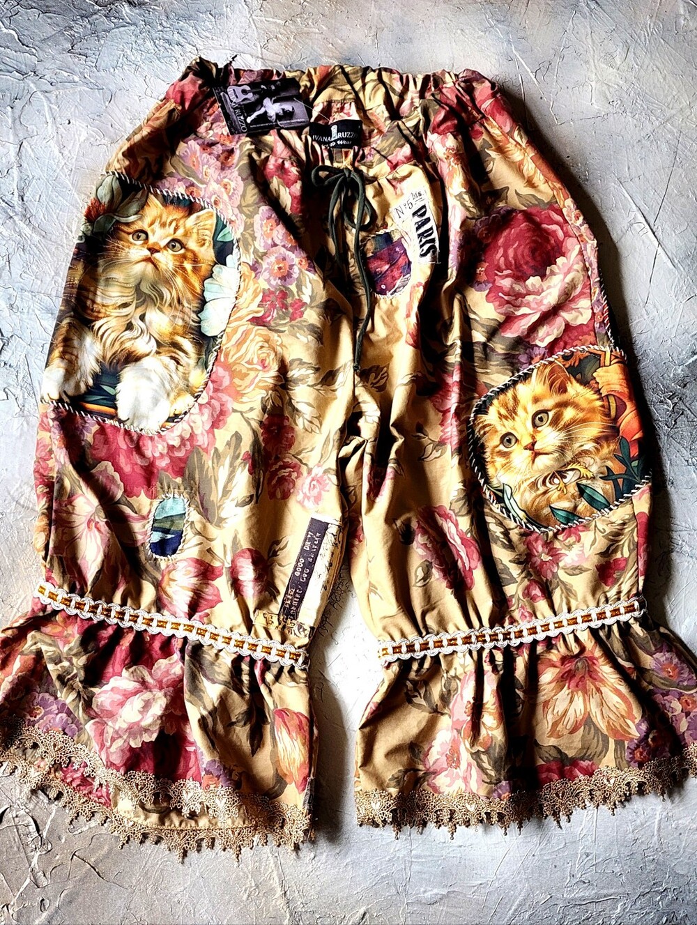 Bloomers Victorian Pants Shabby Chic Ruffles Cat Patchwork Golden Lace - Picture 14 of 16